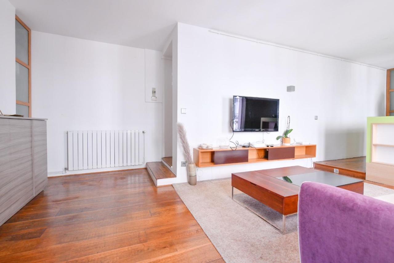 Loft Lumineux Hyper Centre Vincennes Rer A 5 Min - Parking Gratuit Apartment Exterior photo